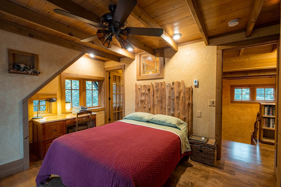 A stone-and-bark cabin on Lake Medora, Eagle Harbor Township, Michigan, United States, photo 10 of 10