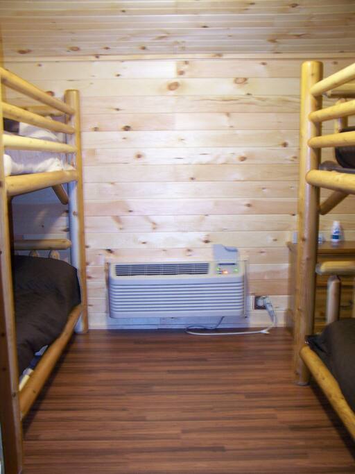 2 full size bunk beds