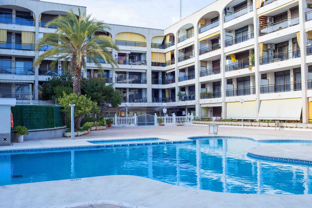 Piscina comunitaria