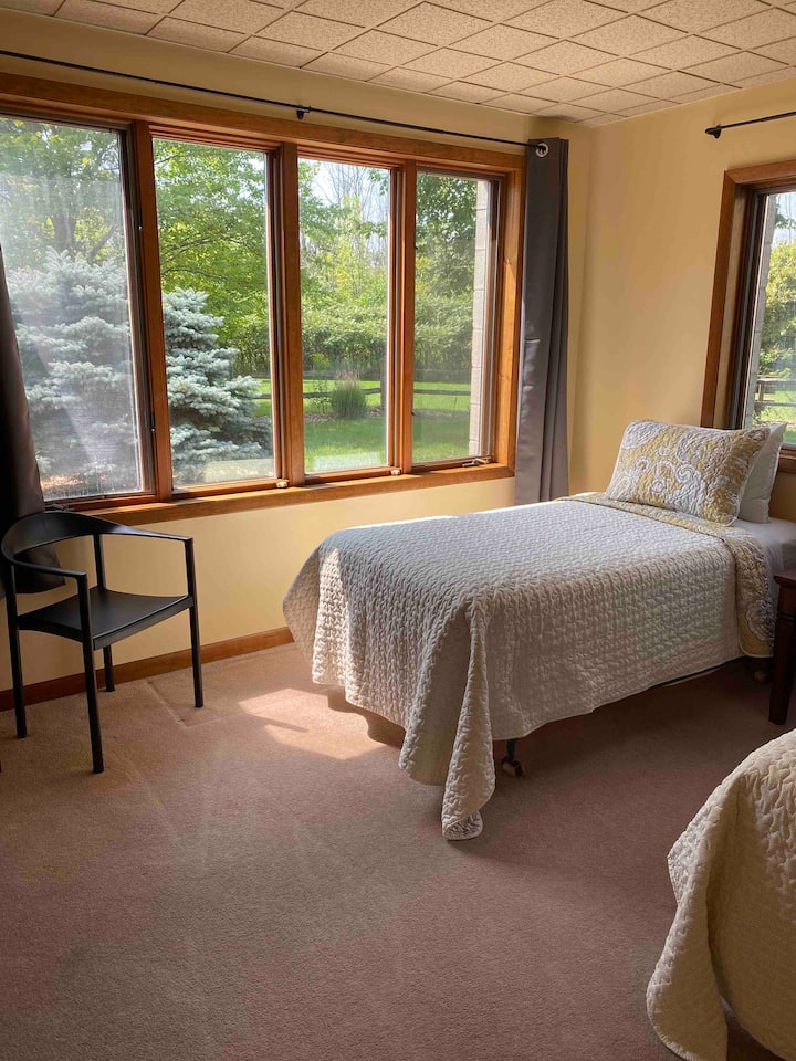 Mwonekano mzuri kutoka kwenye chumba cha kulala pacha