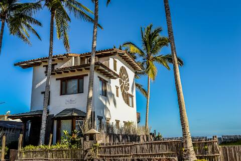 Casa Baronesa Waterfront Villa