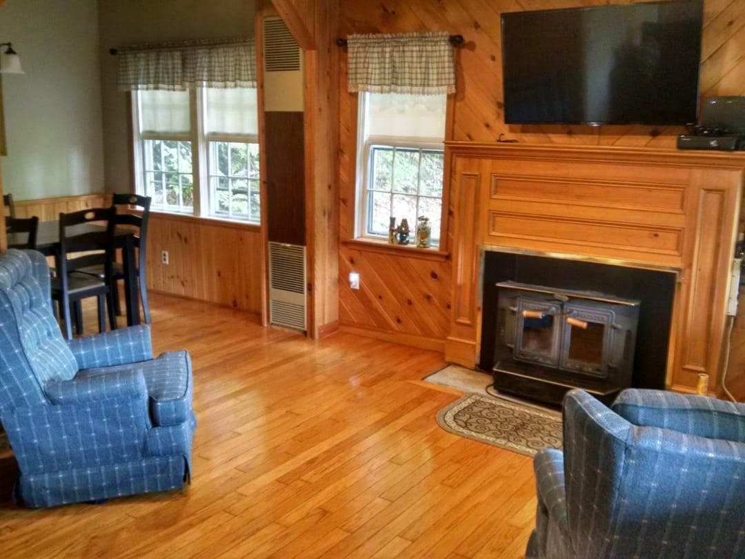 Top performing Airbnb: Private Berkshire Cottage with Queechy Lake Views in Hudson Valley