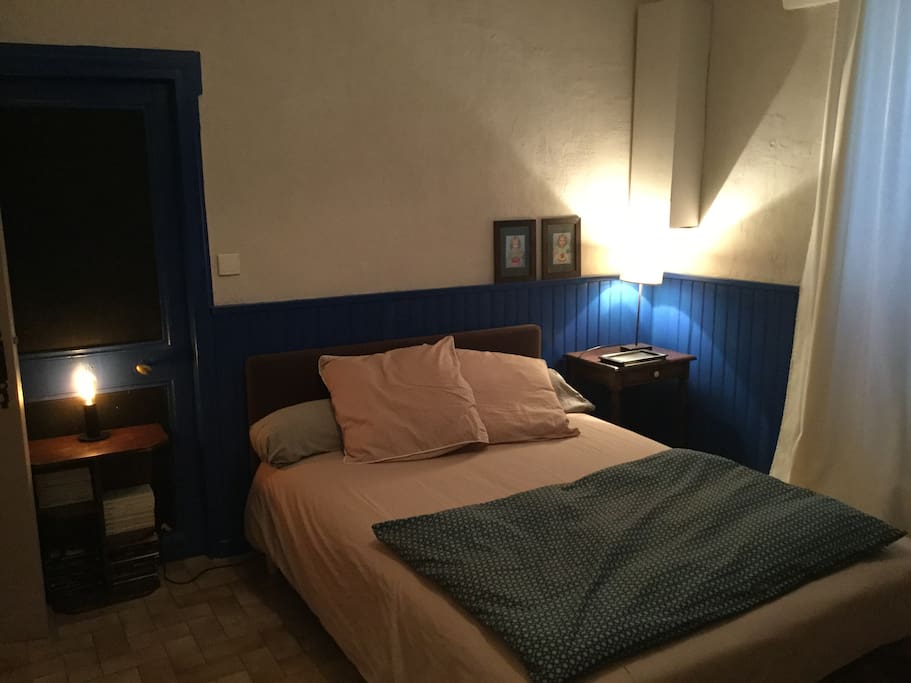 La chambre bleue, 1 lit double.