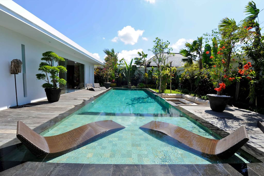 Villa Cantik pool