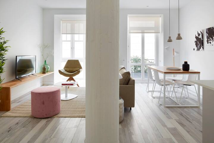 Concha Bay 3 by FeelFree Rentals gallery image 2