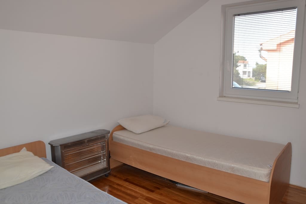 Bedroom no. 1