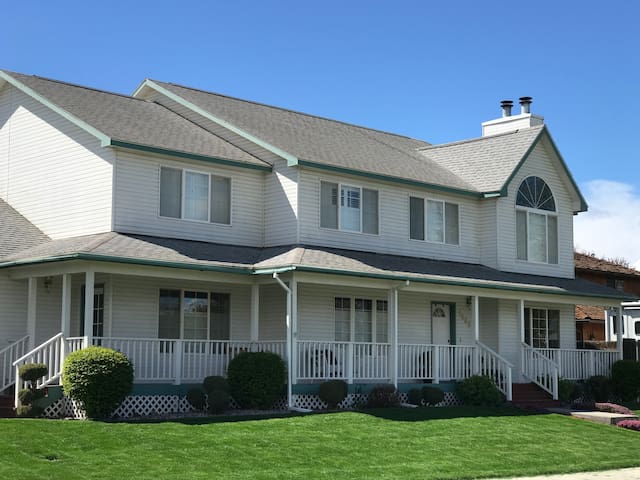 The Parkway Suite - near PNNL, Kadlec, Hanford