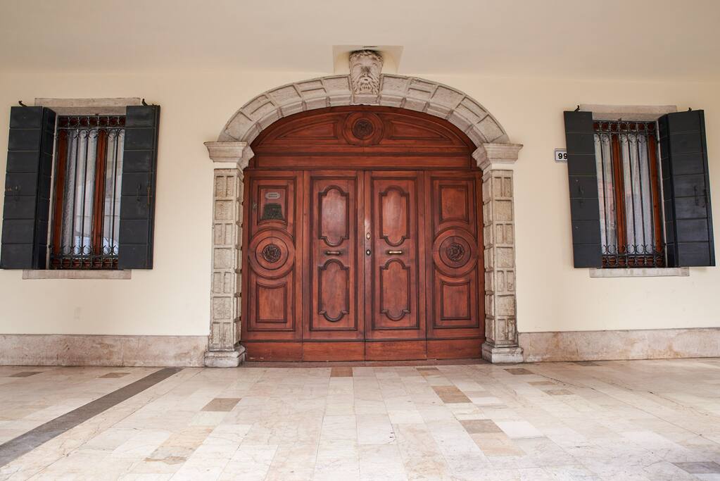 Occhio di portico