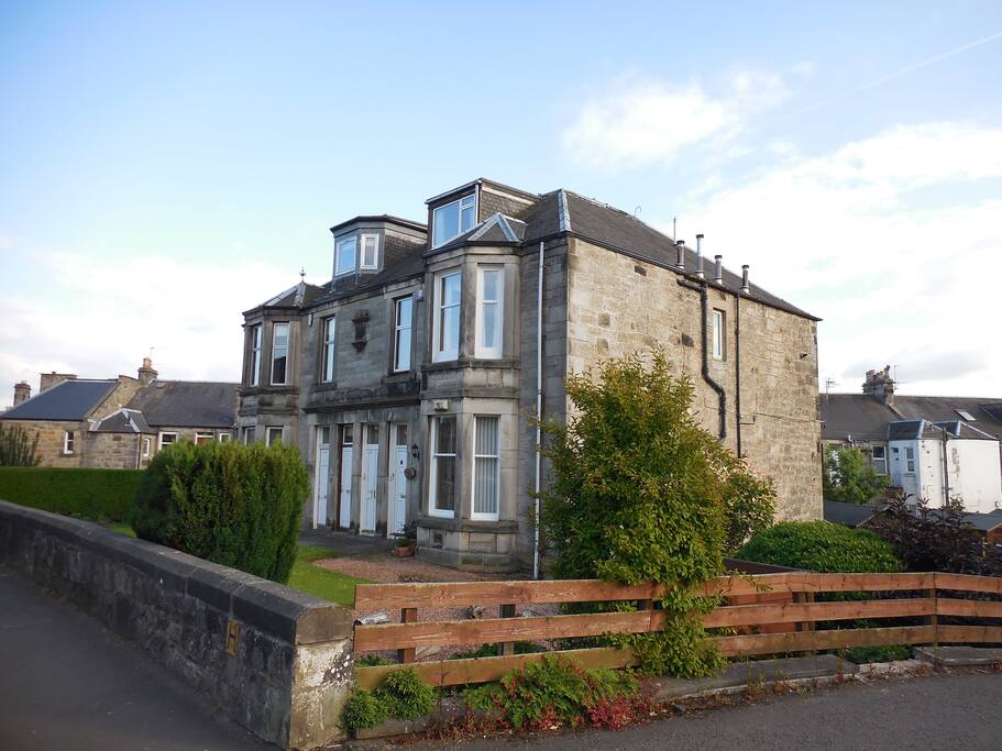 Exterior B