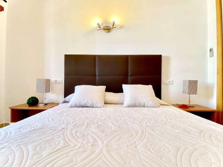 საძინებელი 1