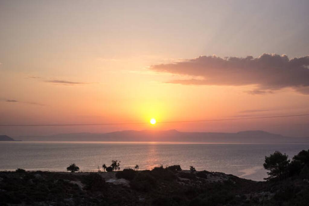 The best view on the Akrotiri!