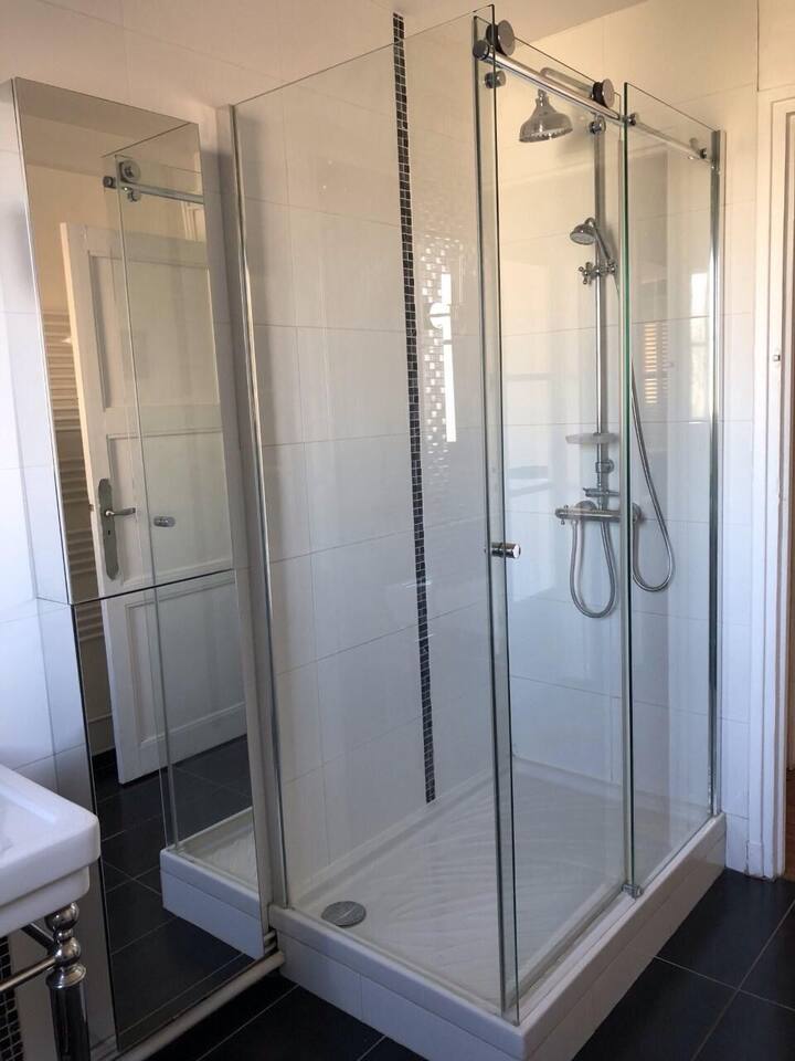 Top 10 Airbnb Vacation Rentals In Viroflay, France Updated 2024 Trip101