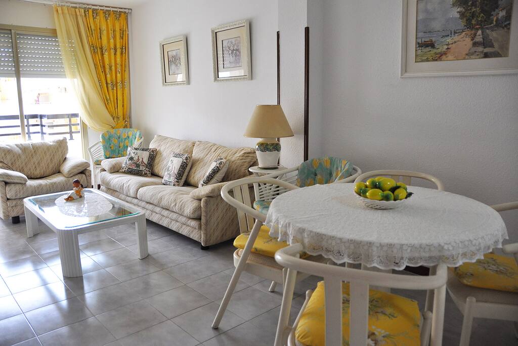 Apartamento bonito en primera línea de mar