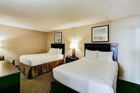 Spálňa s dvoma plne vybavenými lôžkami.