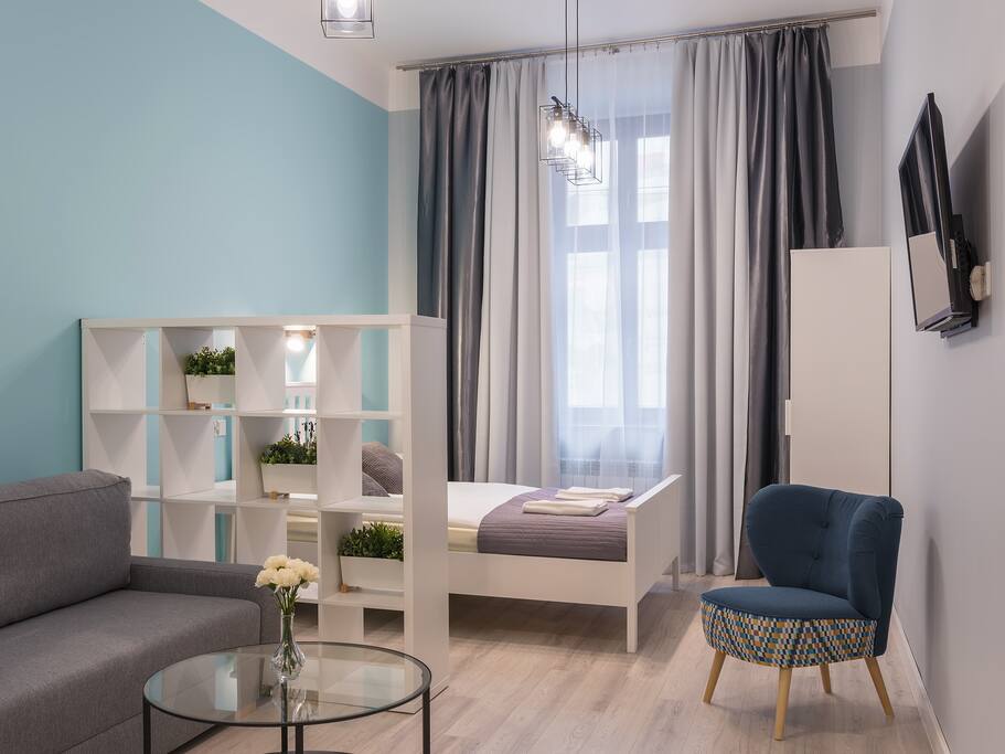 bedroom with tv and rack