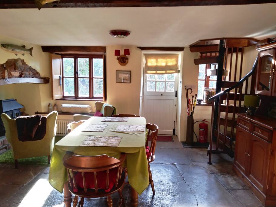 Sitting/dining area - note spiral staircase