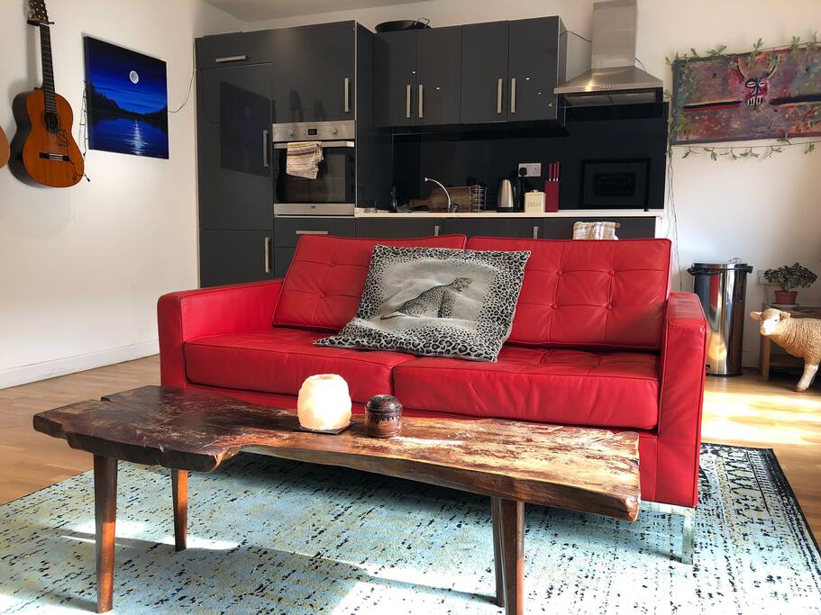 Living room / kitchen