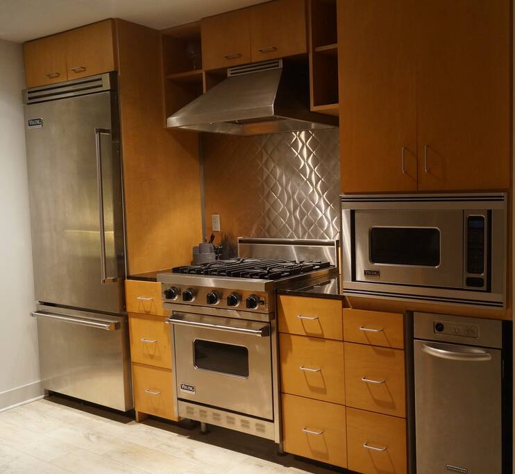 Kitchen Side View