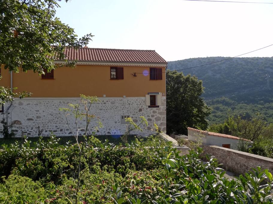 Street View of Summer Residence ILLYRIA