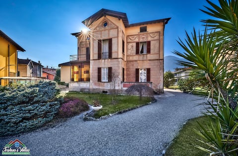 Villa Ada Historic 800s [AC/ in bedrooms ]