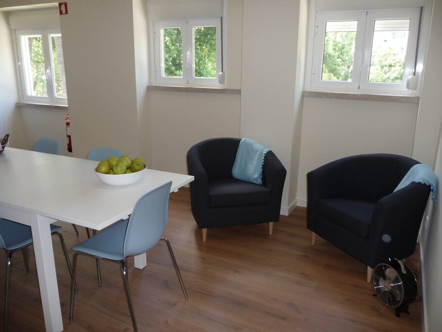Living Room & Kitchen