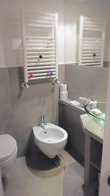 BAGNO PALMA GRIGIA