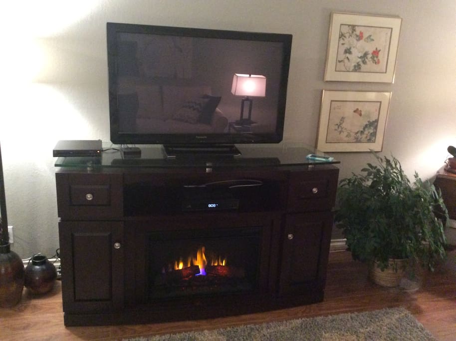 Electric fireplace