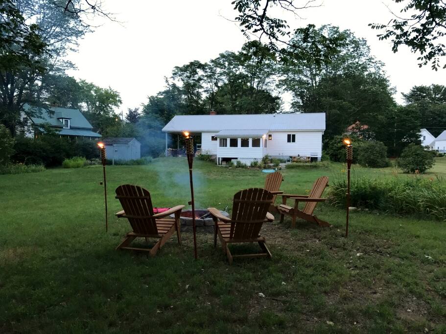 Fire pit. Firewood provided
