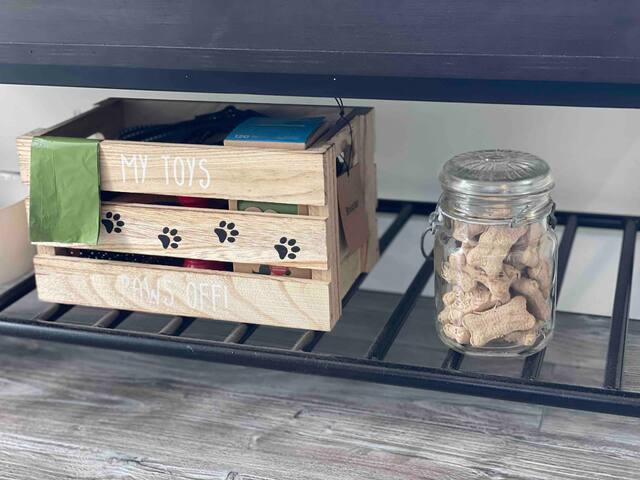 OwlsHead Cottage Alma ~W/Hot Tub Treehouse! ~ gallery image 5