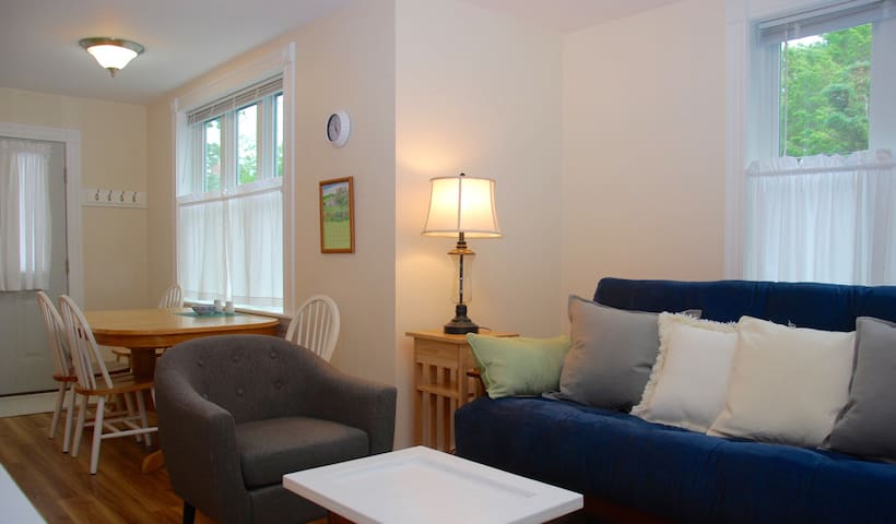 Sweet Fern Apartment - Intown Bar Harbor
