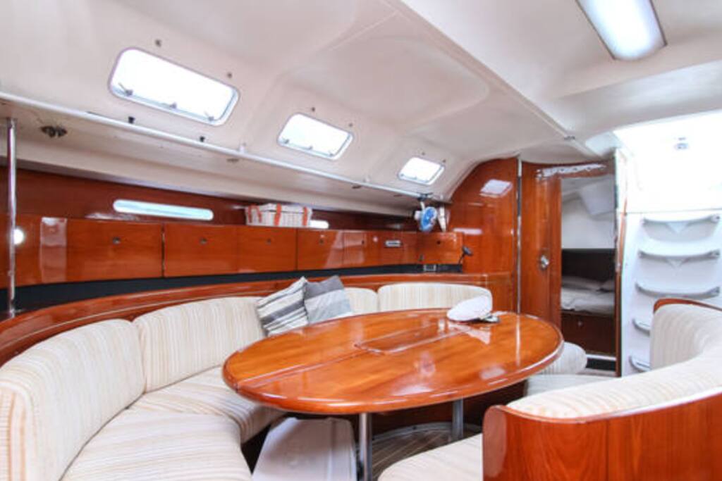 Large open Saloon ideal for dinner and games