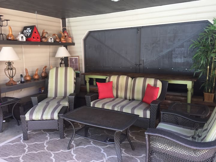 Hlavný priestor na sedenie.