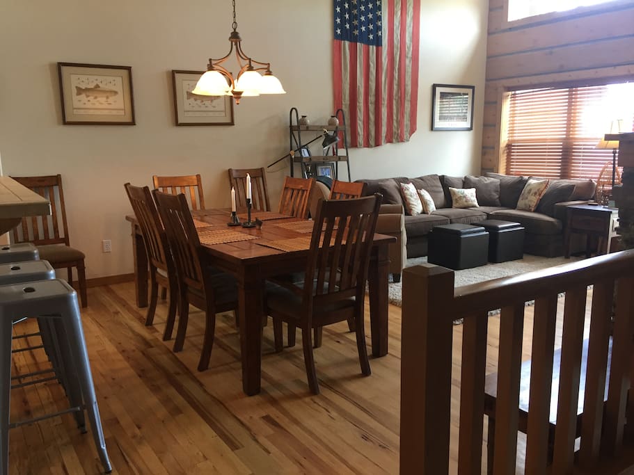 Dining & Living area