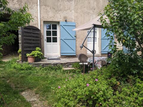 Accommodation 2 pers. between the sea and the mountain, I FUNDALI
