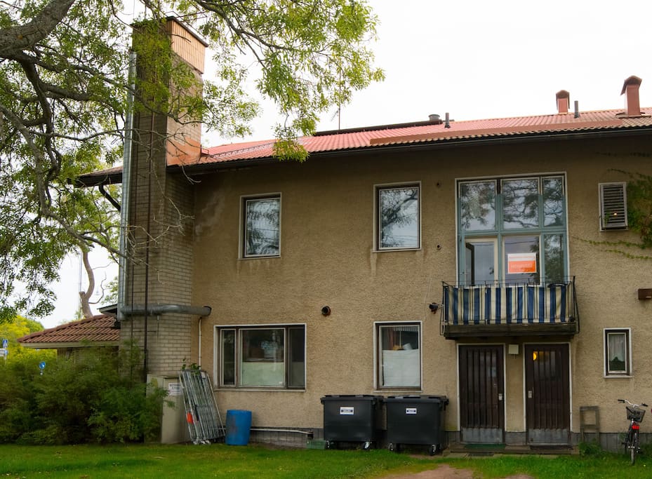 Sisäänkäynti huoneistoon