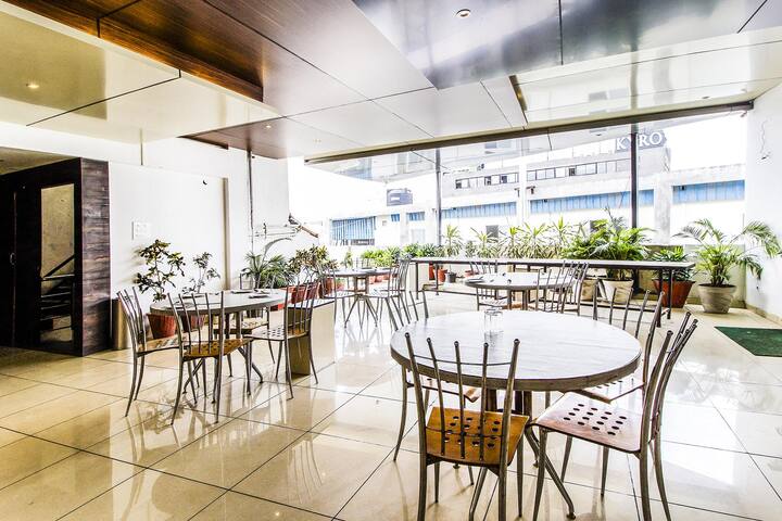 Stay in Suite near indore Railway Station /Bhanwar Kuan, Indore/