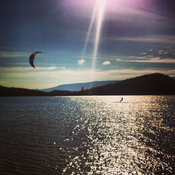 Kite surfing at the Neretva Kite Surfing school.