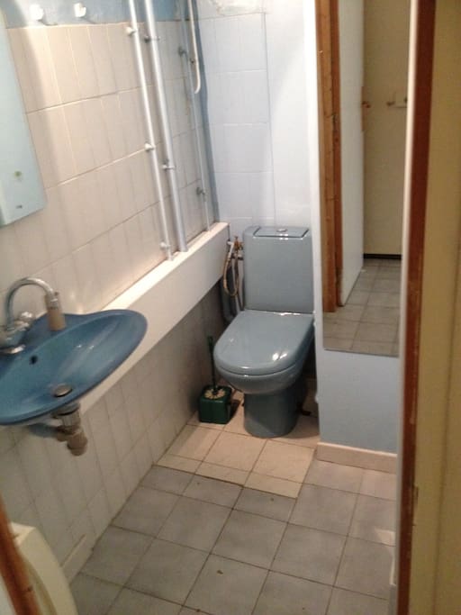 Salle de bain à l'emménagement - photos actuels à suivre