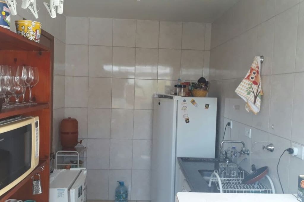 Cozinha para fazer comida e ser feliz