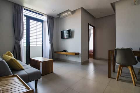 2 Bedrooms Unit - Ptas Tauch/4F Bright Front View