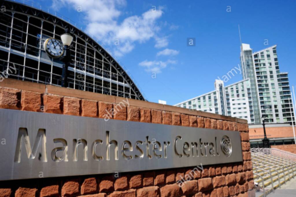 Great location for business travelers, just 2 minutes walk from exhibition centre