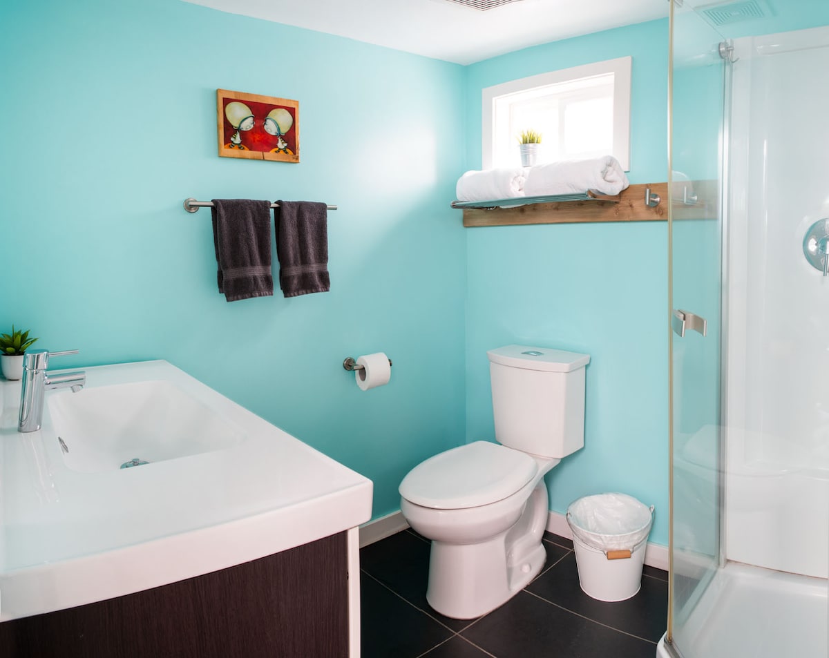 Private Guest House