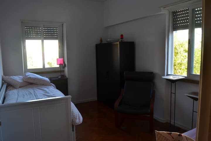 საძინებელი 2