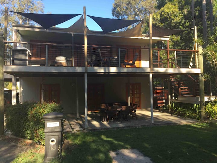 Coochiemudlo Island Holiday Rentals & Homes Coochiemudlo Island