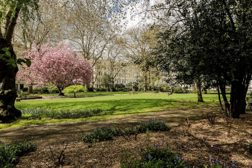 Free use of private garden