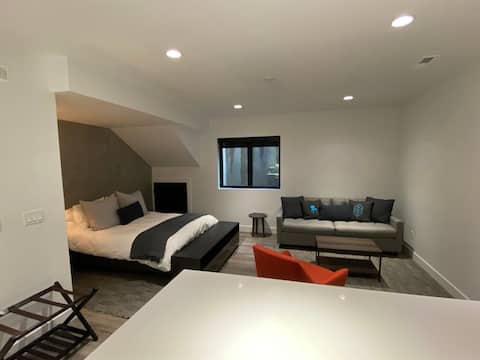 Top Airbnb: Modern Studio Apartment in Downtown Salt Lake City in East Central