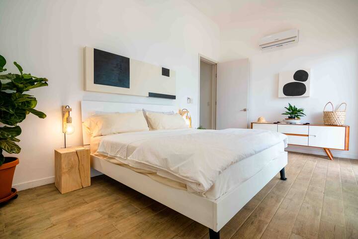 Breathtaking Ocean Villa-Guest Suite — 2 bedroom vacation rental in Las Escobas del Venado