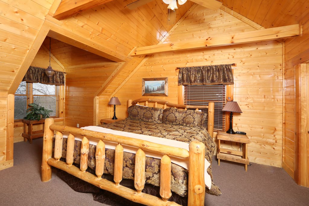 Rising Eagle Lodge-Bedroom