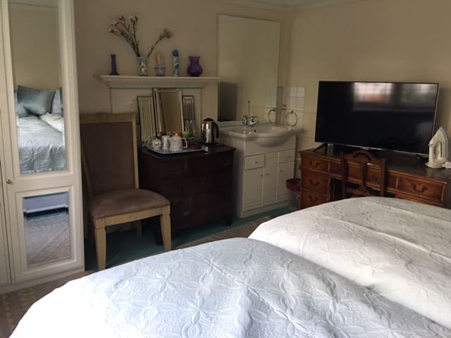 Listing in Bournemouth