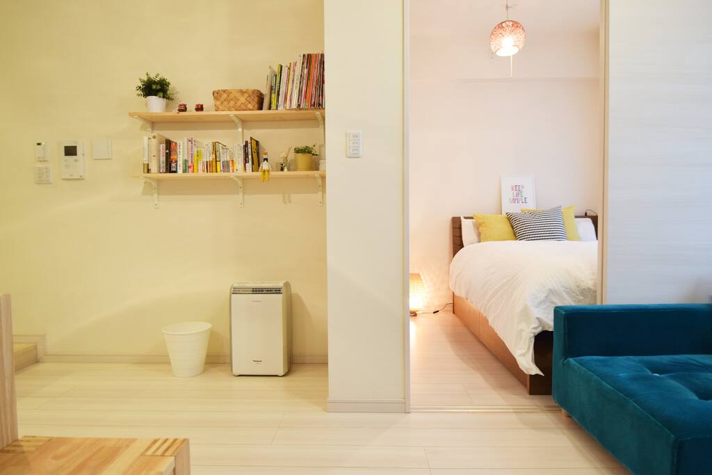 Spacious living room